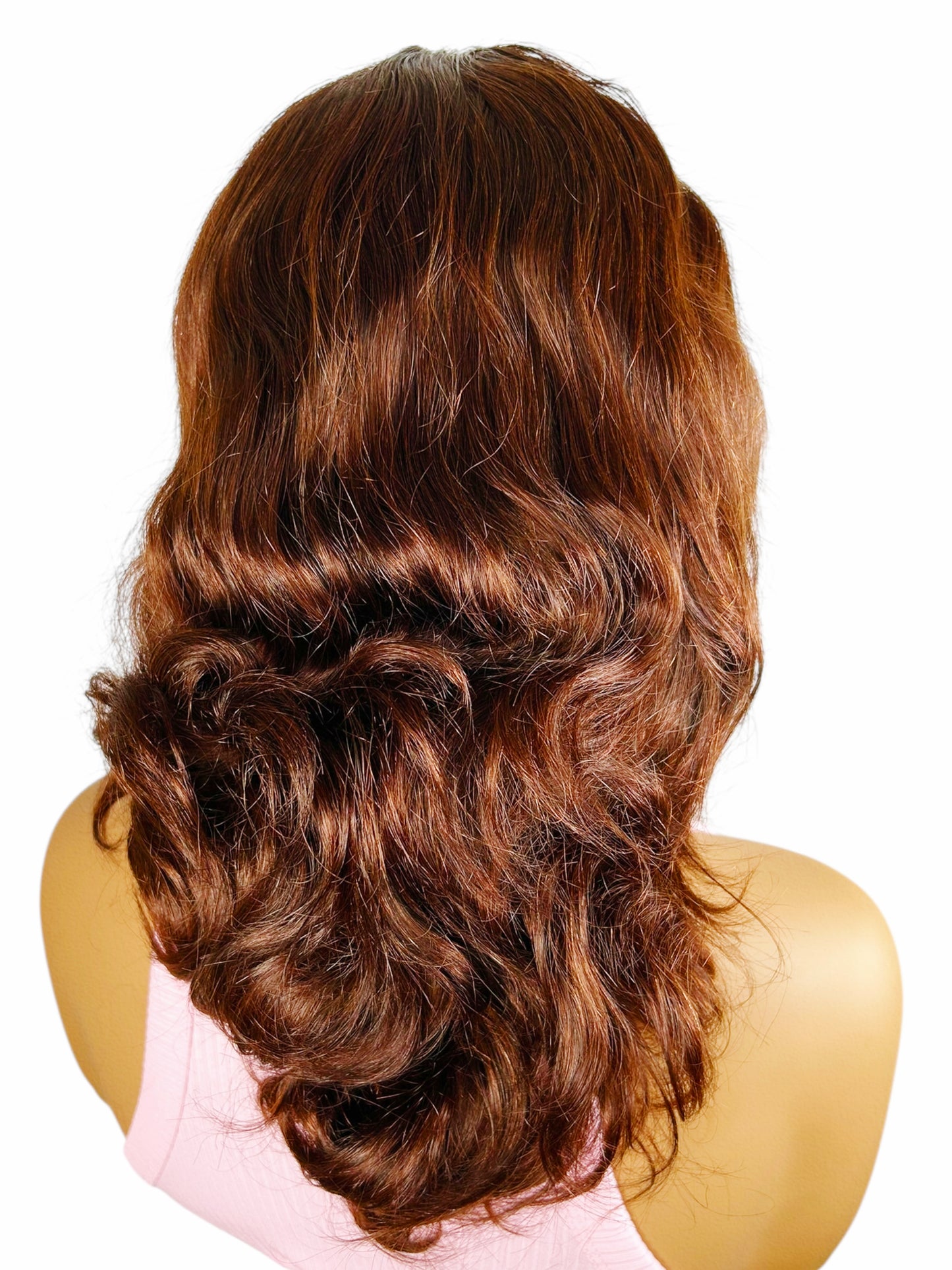 Perruque Wavy Cuivrée – Cheveux vierges, éclat intense & douceur naturelle
