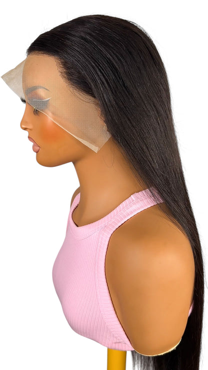 Perruque Lisse Élégance – Cheveux 100% vierges, finition HD