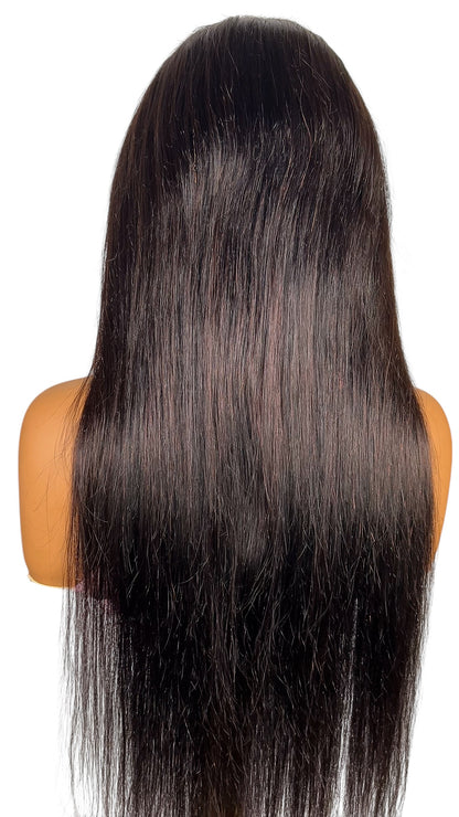 Perruque Lisse Élégance – Cheveux 100% vierges, finition HD