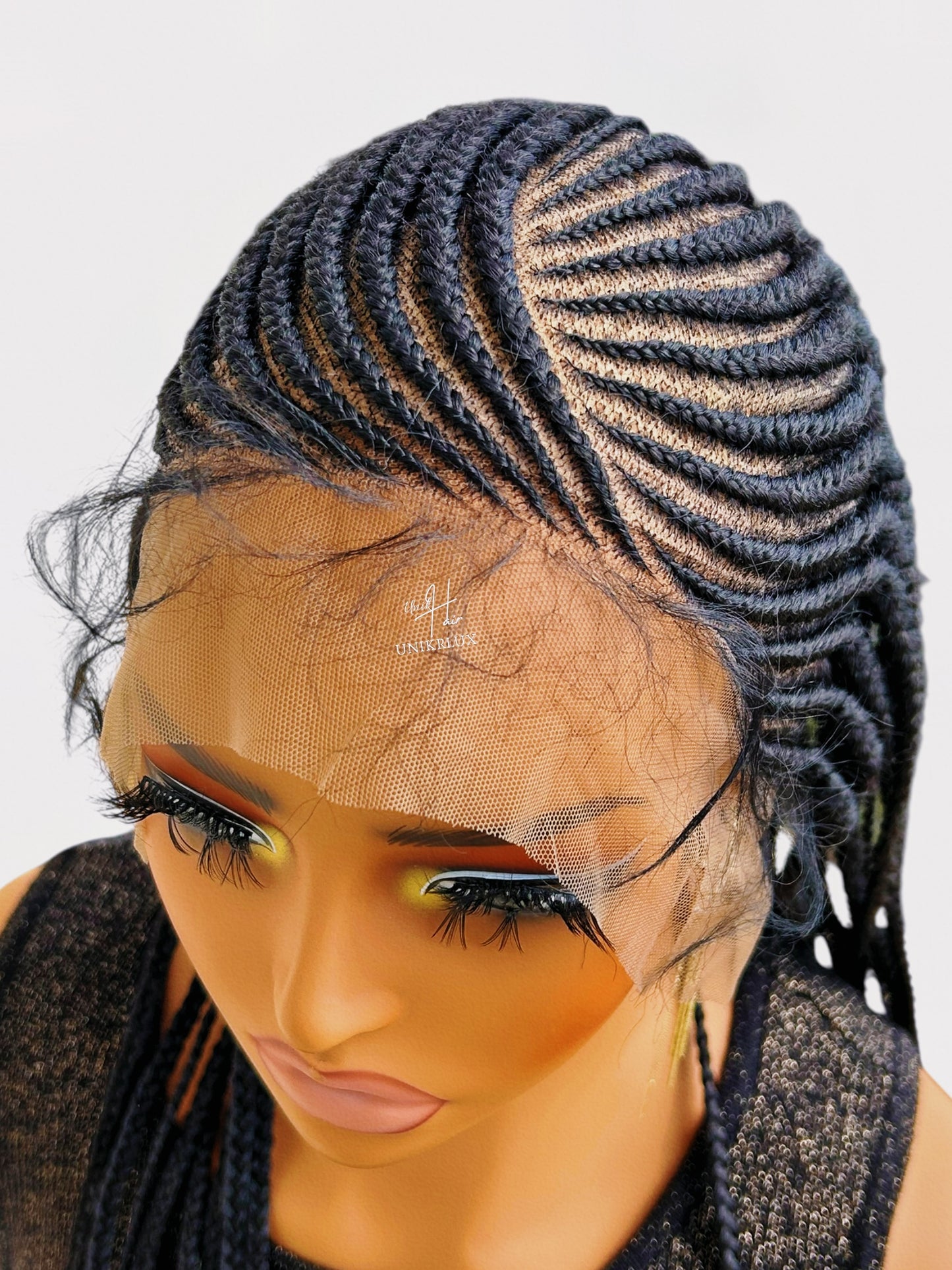 Perruque Braids – Tressée à la main